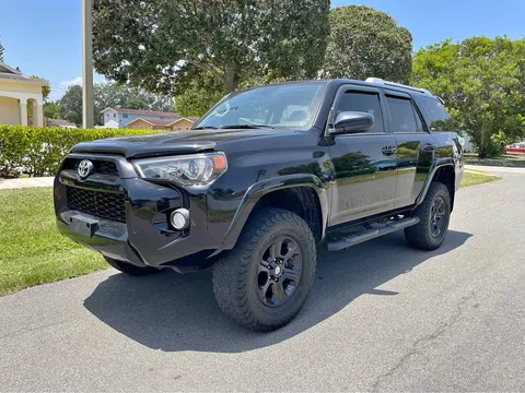 2017 Toyota 4Runner SR5 Sport Utility 4D