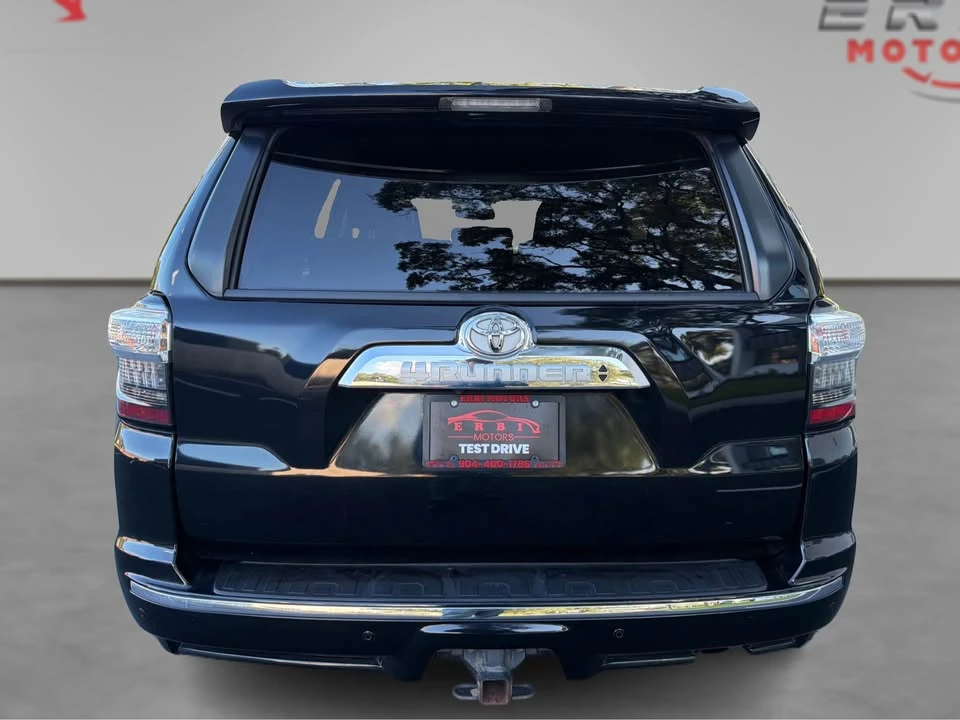 2017 Toyota 4Runner 5th Gen - Image 9 of 16