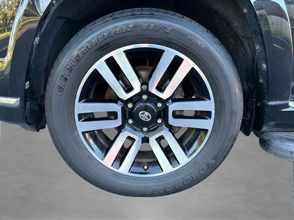 2017 Toyota 4Runner 5th Gen - Image 10 of 16