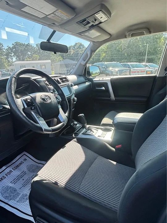 2017 Toyota 4Runner 5th Gen - Image 8 of 14