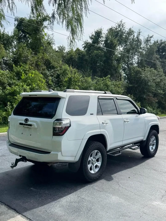 2017 Toyota 4Runner 5th Gen - Image 7 of 15
