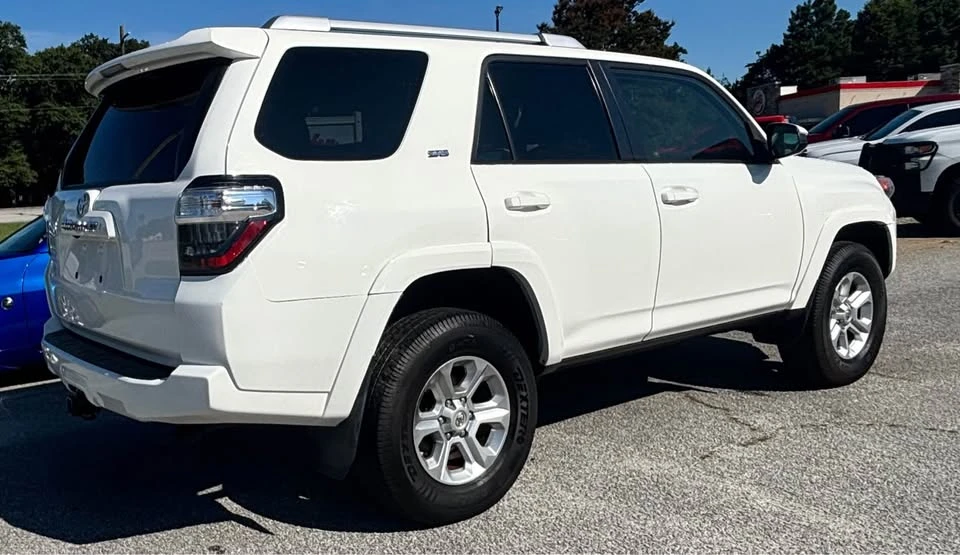 2017 Toyota 4Runner 5th Gen - Image 4 of 14