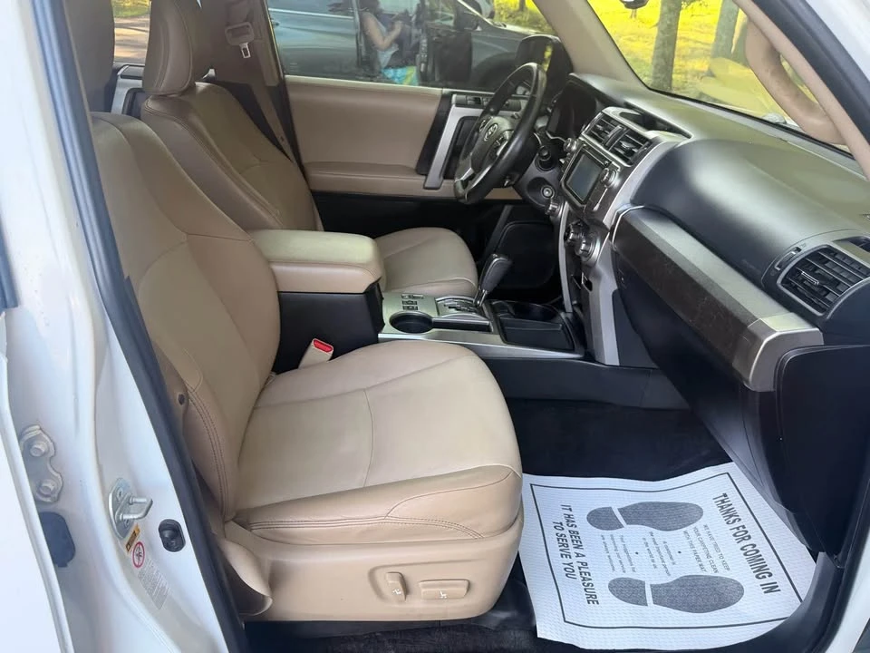 2017 Toyota 4Runner 5th Gen - Image 9 of 19
