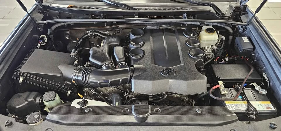 2017 Toyota 4Runner 5th Gen - Image 18 of 19