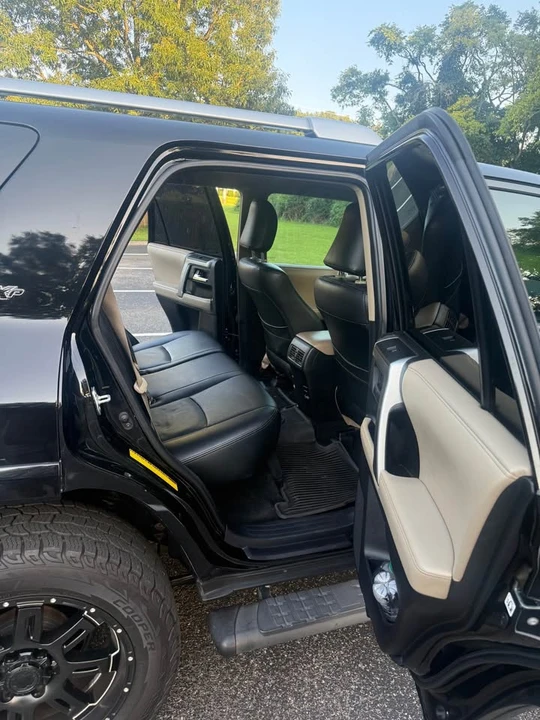 2017 Toyota 4Runner 5th Gen - Image 7 of 9