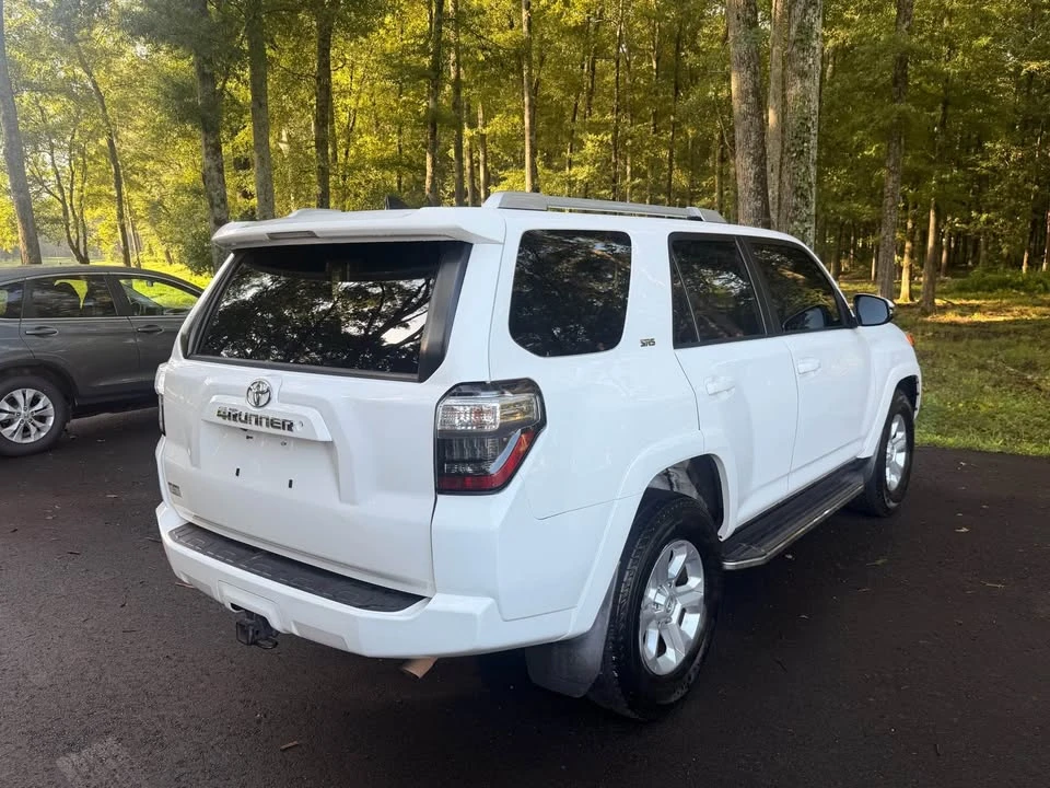 2017 Toyota 4Runner 5th Gen - Image 2 of 19