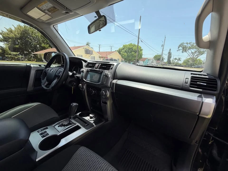 2017 Toyota 4Runner 5th Gen - Image 6 of 14