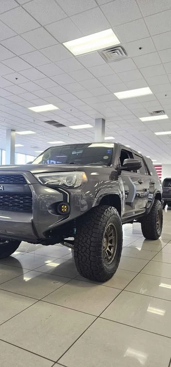 2017 Toyota 4Runner 5th Gen - Image 3 of 19