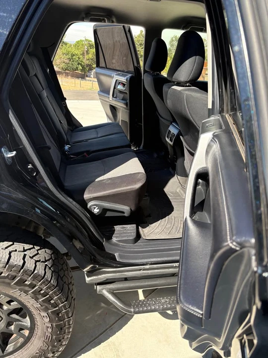 2017 Toyota 4Runner 5th Gen - Image 7 of 10