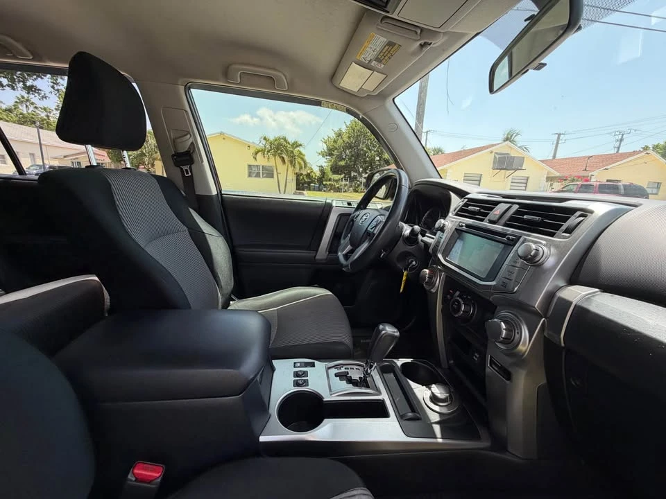 2017 Toyota 4Runner 5th Gen - Image 7 of 14