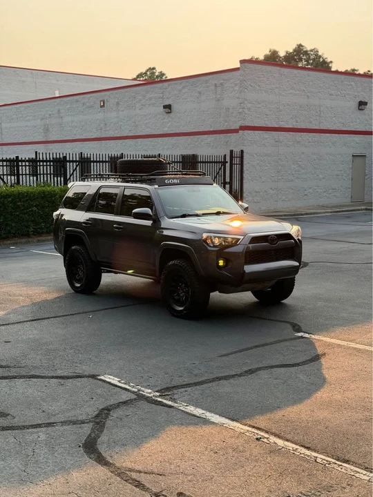 2017 Toyota 4Runner 5th Gen - Image 9 of 19