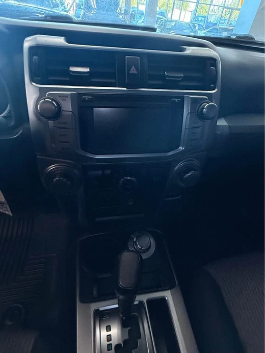 2017 Toyota 4Runner 5th Gen - Image 11 of 15