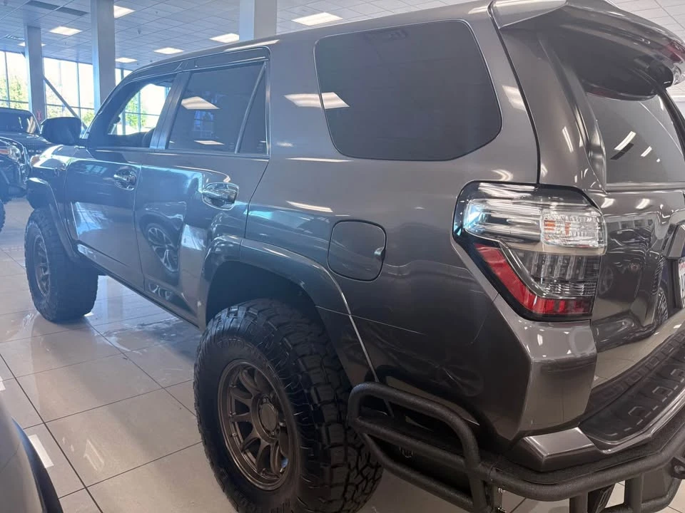 2017 Toyota 4Runner 5th Gen - Image 4 of 15