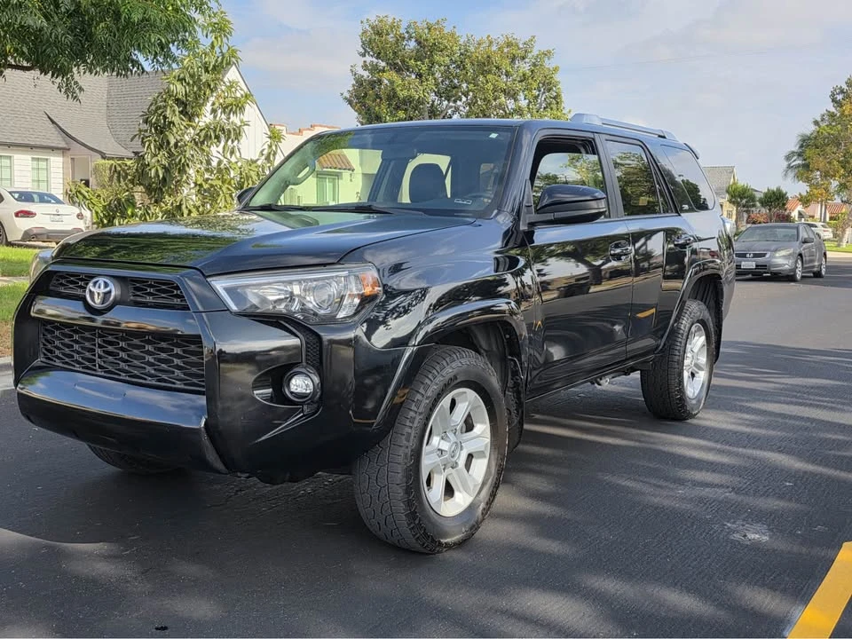 2017 Toyota 4Runner 5th Gen - Image 10 of 17