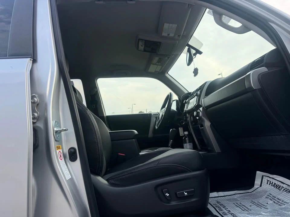 2017 Toyota 4Runner 5th Gen - Image 20 of 20