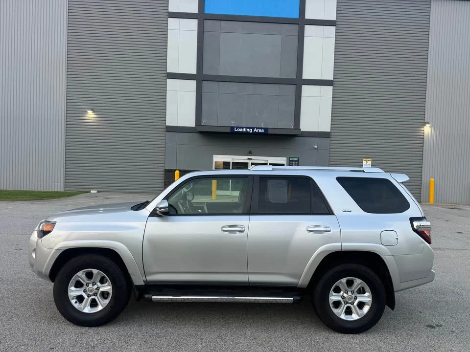 2017 Toyota 4Runner 5th Gen - Image 4 of 20