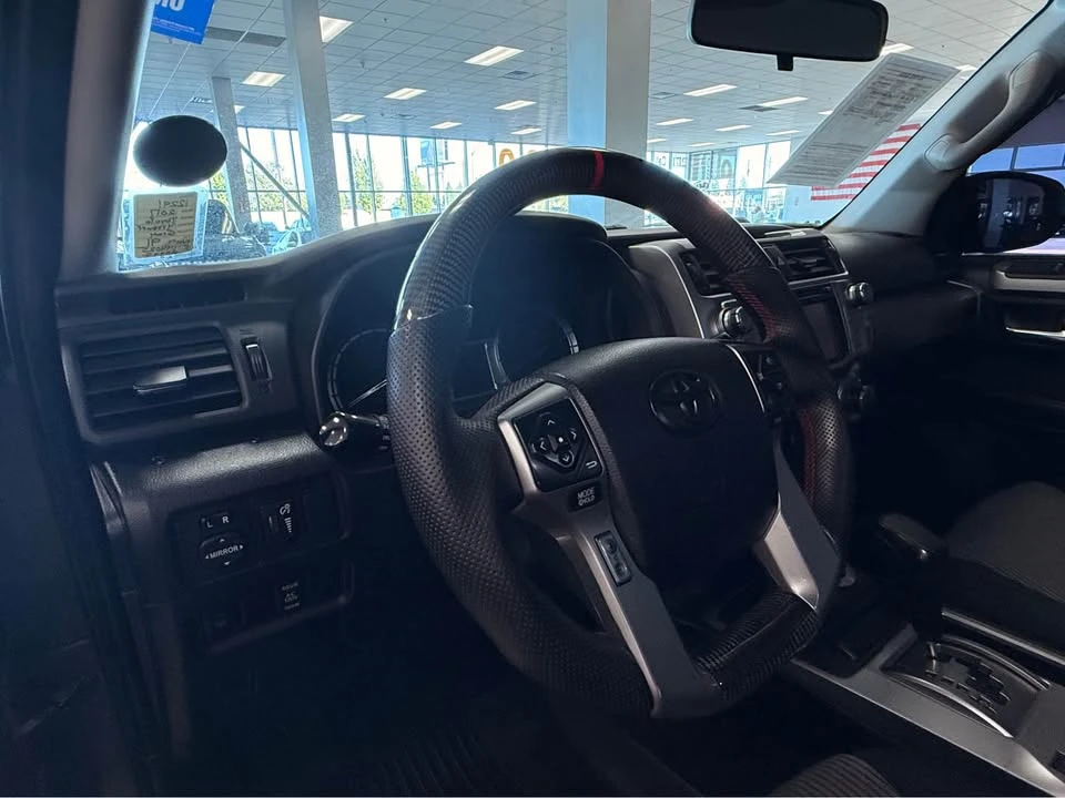 2017 Toyota 4Runner 5th Gen - Image 10 of 15