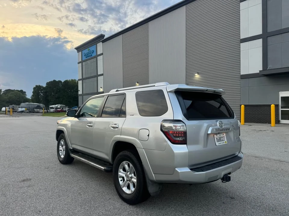 2017 Toyota 4Runner 5th Gen - Image 5 of 20