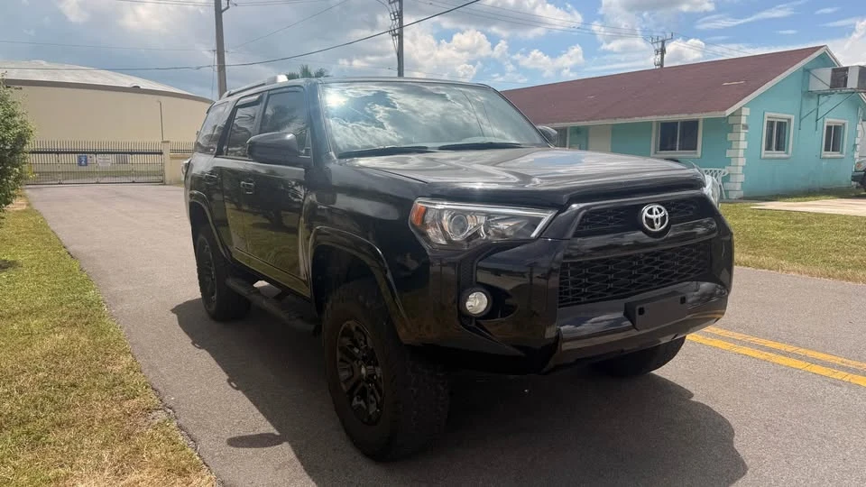 2017 Toyota 4Runner 5th Gen - Image 3 of 10