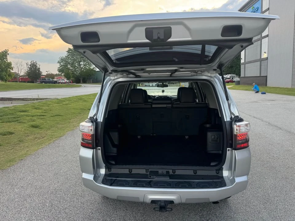 2017 Toyota 4Runner 5th Gen - Image 19 of 20