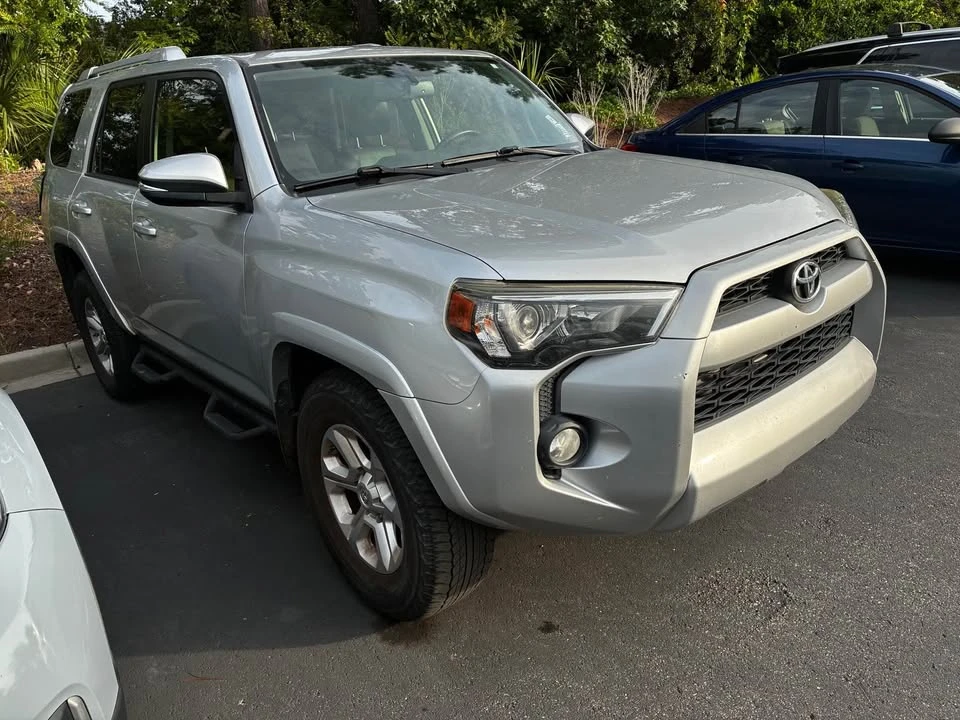 2017 Toyota 4Runner 5th Gen - Image 3 of 10