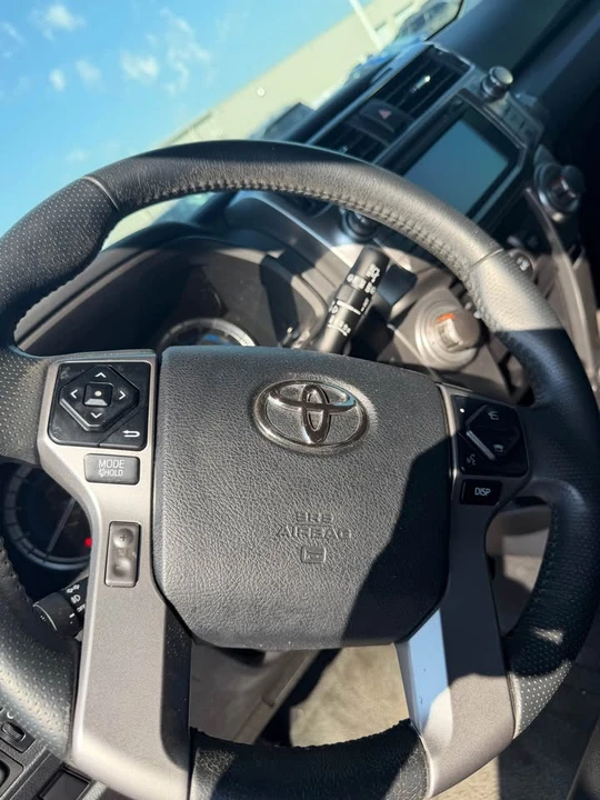 2017 Toyota 4Runner 5th Gen - Image 11 of 16