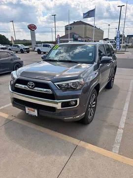 2017 Toyota 4Runner SR5 Sport Utility 4D