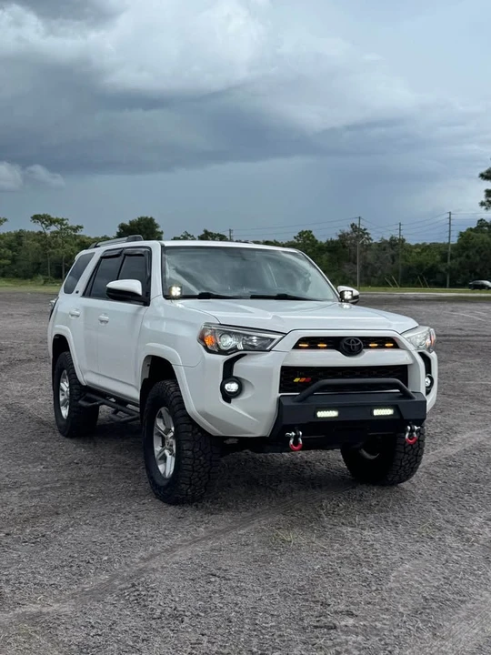 2017 Toyota 4Runner 5th Gen - Image 3 of 11
