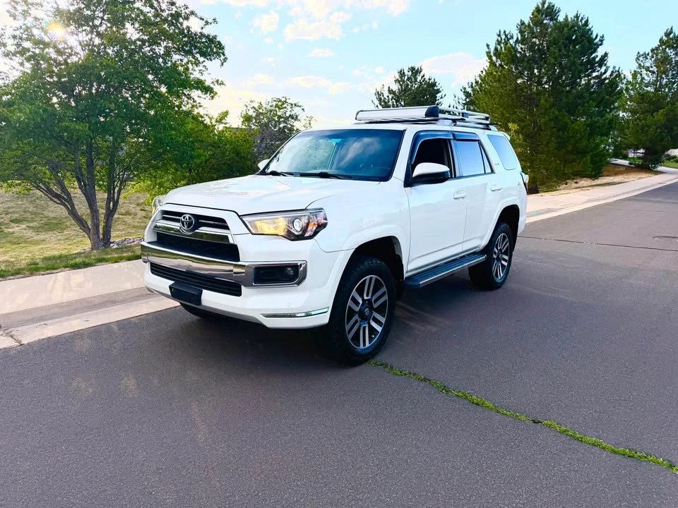 2017 Toyota 4Runner 5th Gen - Image 3 of 14