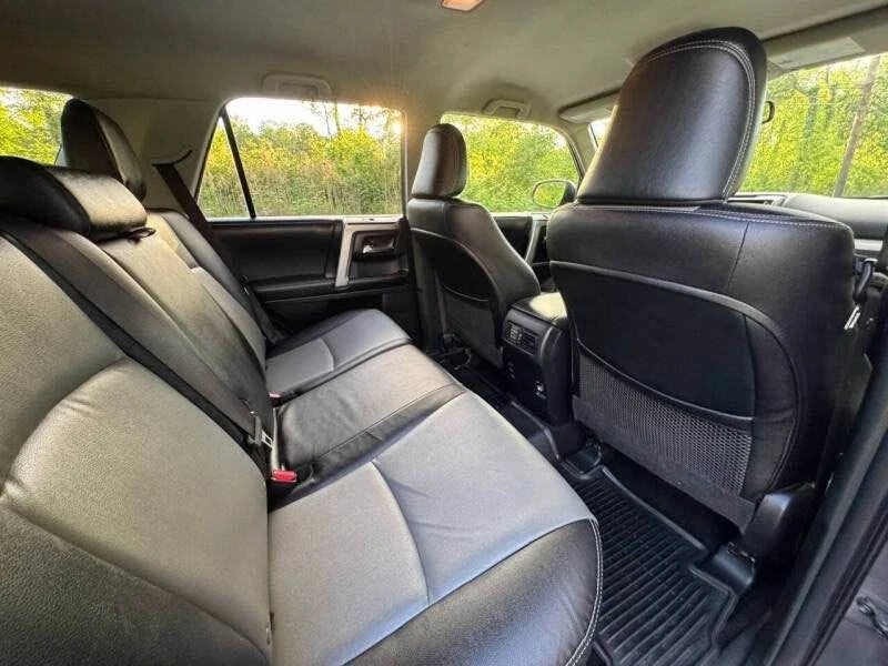 2017 Toyota 4Runner 5th Gen - Image 11 of 20