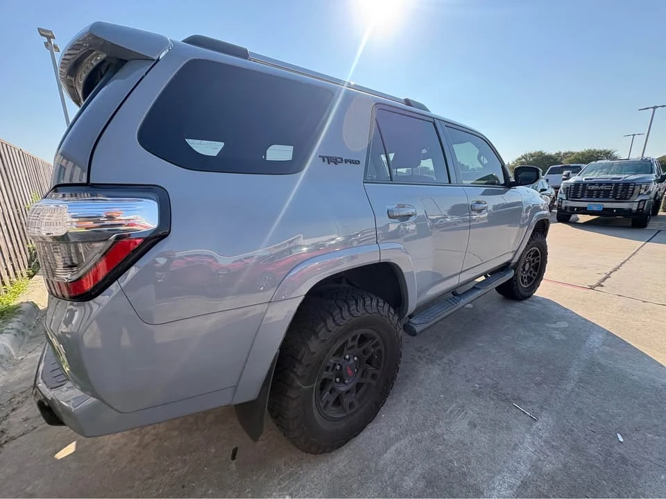 2017 Toyota 4Runner 5th Gen - Image 6 of 12