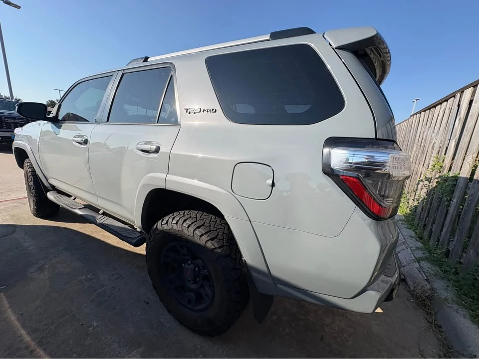 2017 Toyota 4Runner 5th Gen - Image 5 of 12
