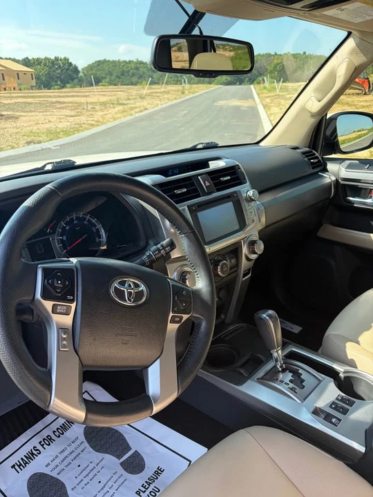 2017 Toyota 4Runner 5th Gen - Image 8 of 10