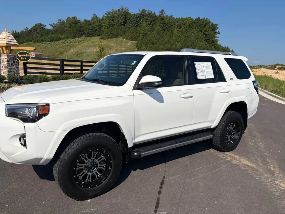 2017 Toyota 4Runner 5th Gen - Image 2 of 10