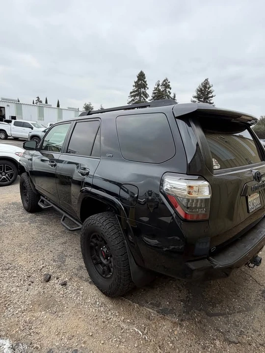 2017 Toyota 4Runner 5th Gen - Image 10 of 18