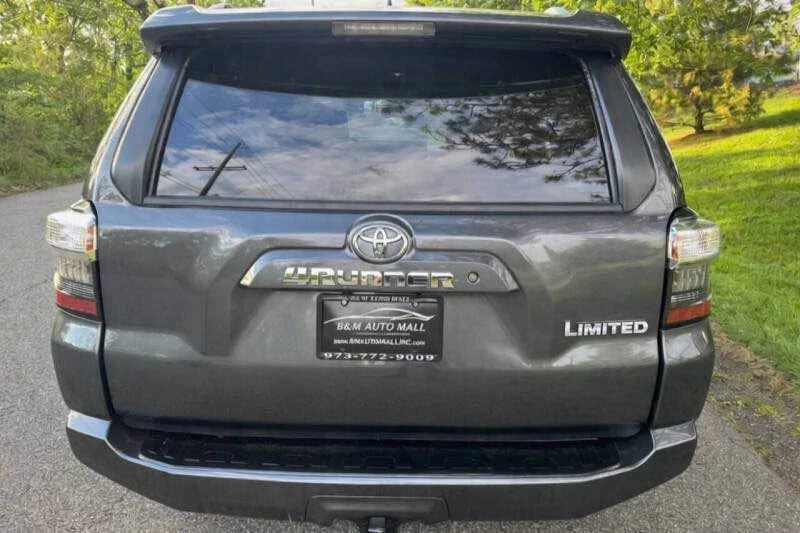2017 Toyota 4Runner 5th Gen - Image 6 of 20