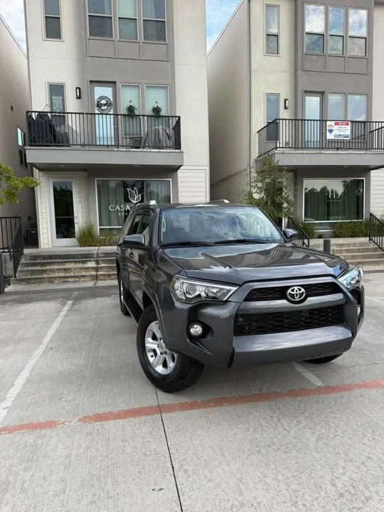 2017 Toyota 4Runner 5th Gen - Image 10 of 20