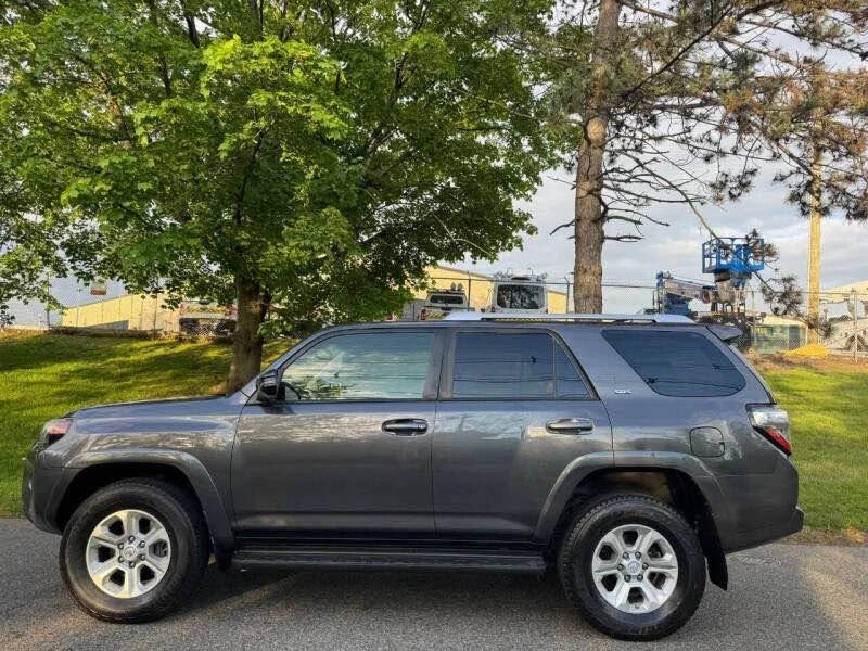2017 Toyota 4Runner 5th Gen - Image 5 of 20