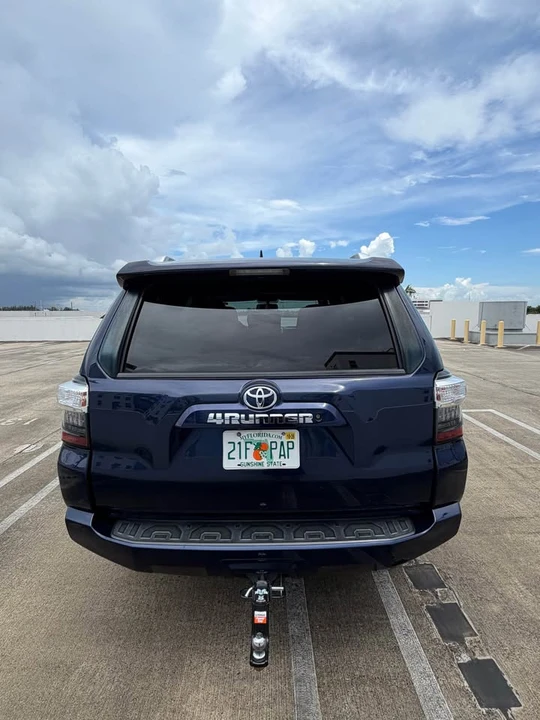 2017 Toyota 4Runner 5th Gen - Image 8 of 17