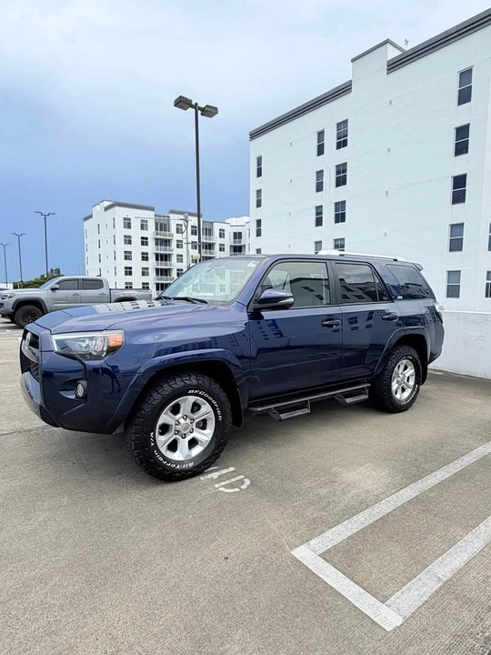 2017 Toyota 4Runner 5th Gen - Image 5 of 17