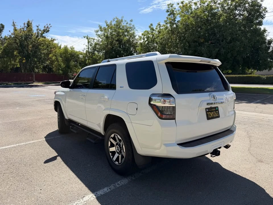 2017 Toyota 4Runner 5th Gen - Image 3 of 15