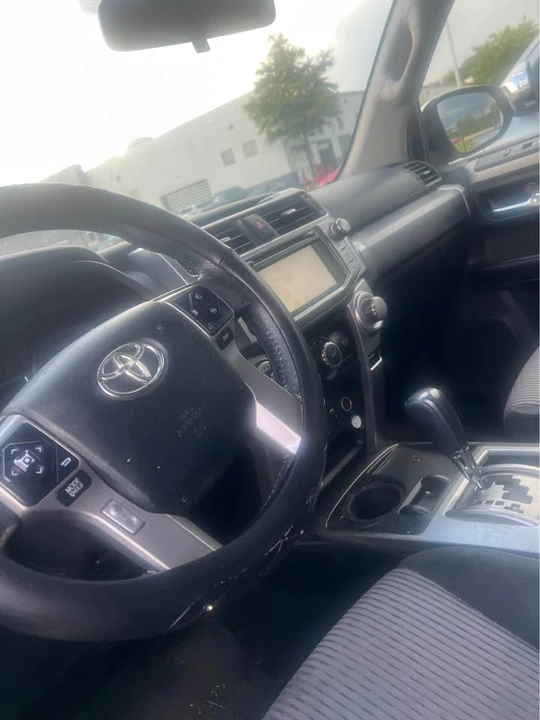 2017 Toyota 4Runner 5th Gen - Image 2 of 2