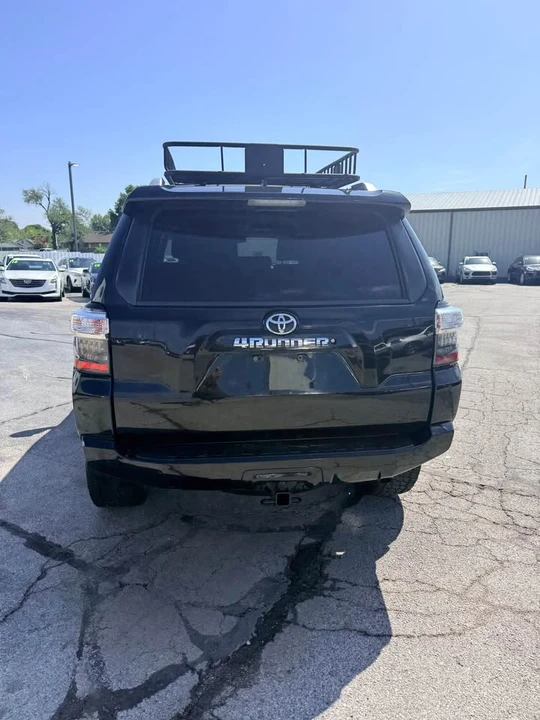 2017 Toyota 4Runner 5th Gen - Image 7 of 17