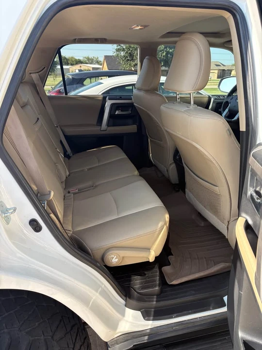 2017 Toyota 4Runner 5th Gen - Image 5 of 9