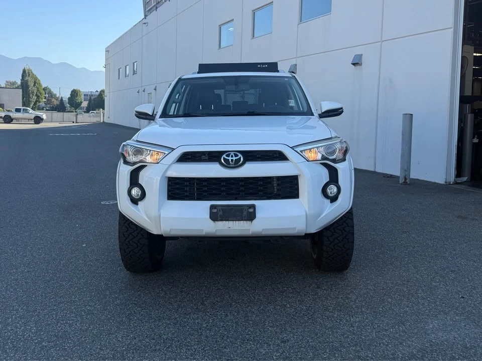 2017 Toyota 4Runner 5th Gen - Image 2 of 9