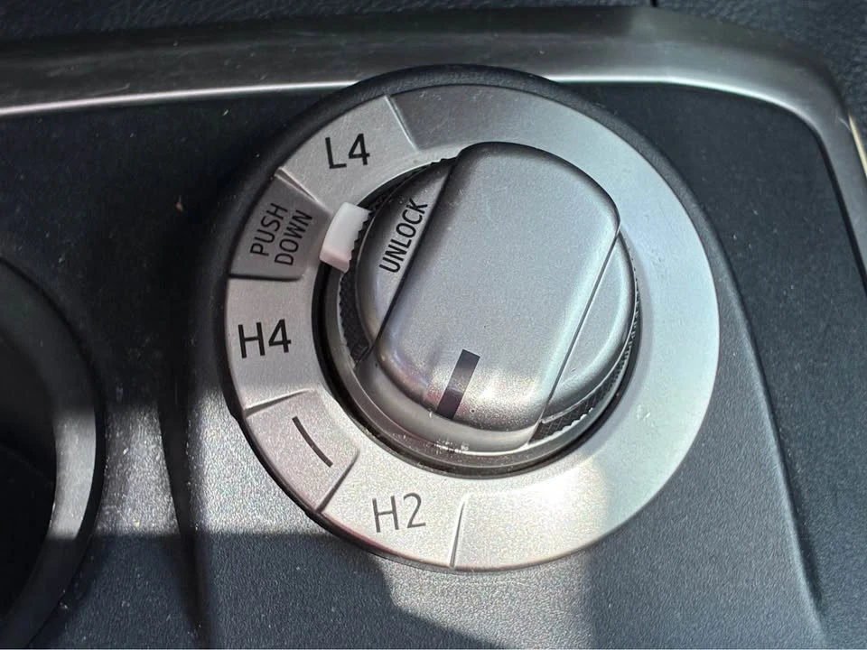 2017 Toyota 4Runner 5th Gen - Image 16 of 20