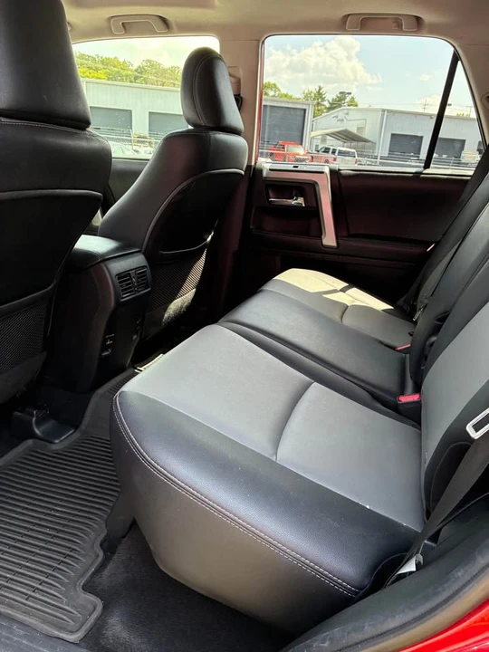 2017 Toyota 4Runner 5th Gen - Image 11 of 20