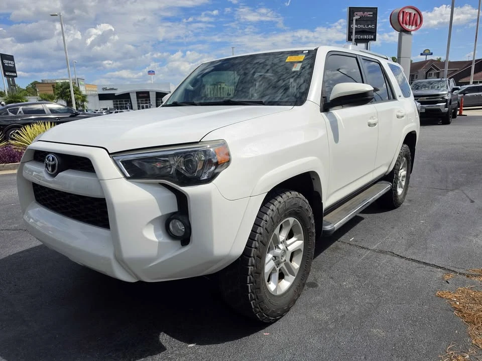 2017 Toyota 4Runner 5th Gen - Image 2 of 11