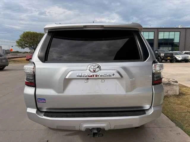 2017 Toyota 4Runner 5th Gen - Image 7 of 10