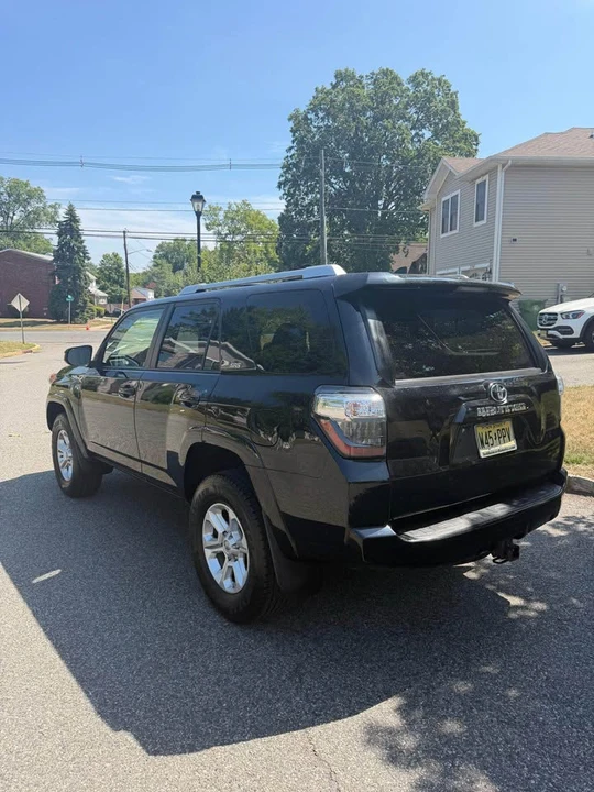 2017 Toyota 4Runner 5th Gen - Image 3 of 8